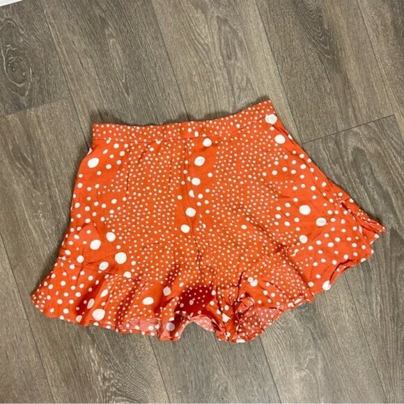 The Fifth Label Peppers Short Rust Pebble Red Crepe Ruffles high rise Medium - Picture 5 of 13